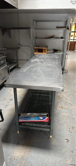 8ft Stainless steel table with bottom shelf