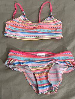 Girls swimsuit