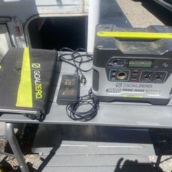Goal Zero Yeti 400 and Nomad 20 Solar Panel 