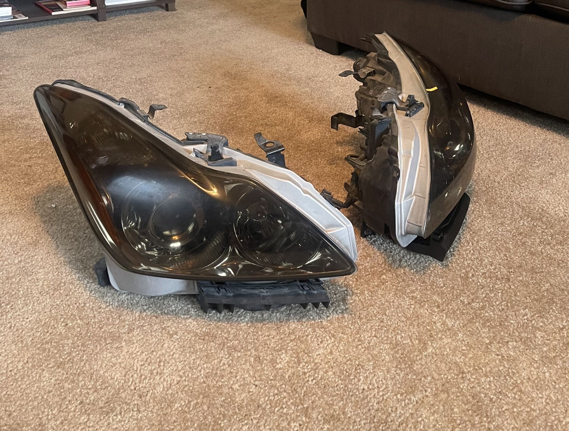 Infiniti G 37 Coupe Headlights (Black)