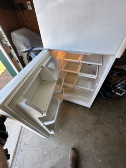 free 30" fridge