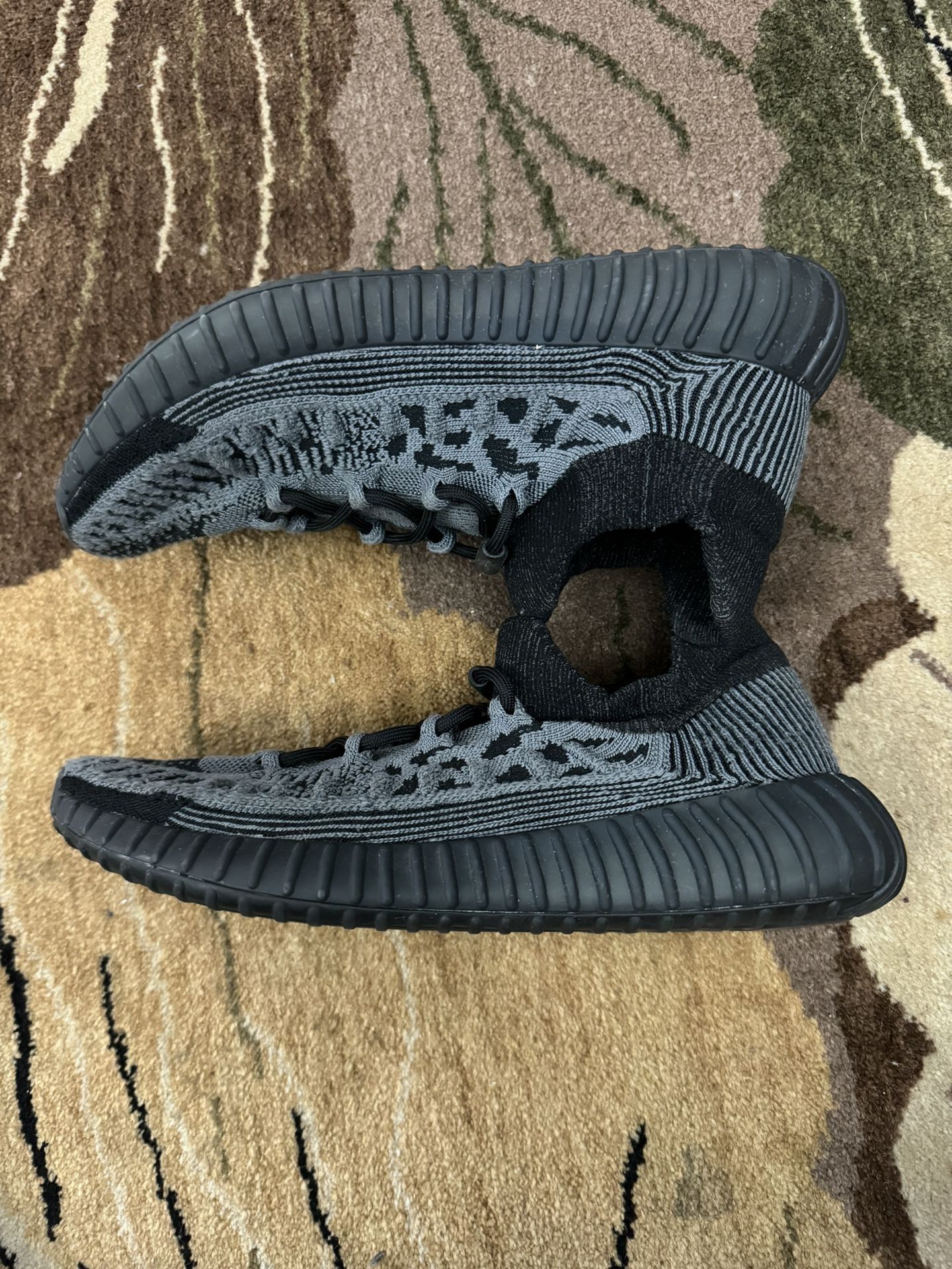 adidas gazelle silver green womens Adidas YEEZY Boost 350 Moonrock Grey Low-top Sneakers – Boutique LUC.S
