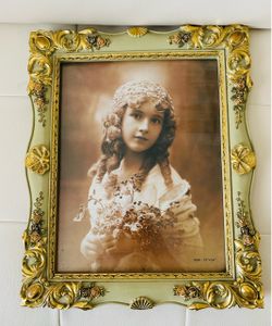 Vintage Picture Frame 11x14