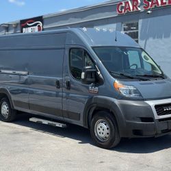 Of course! Here’s the English version of the ad:  ⸻  🚐 2020 RAM Promaster 3500 – High Roof Cargo Van 💰 $24,900 | Only 83,202 miles | Clean Title  Pe
