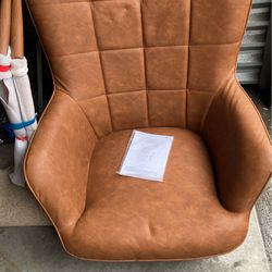 Wingback Chair Modelo #611069