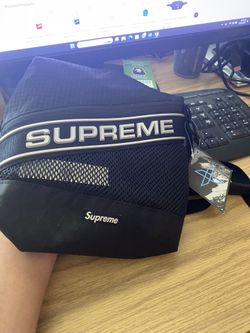 Supreme Shoulder bag 