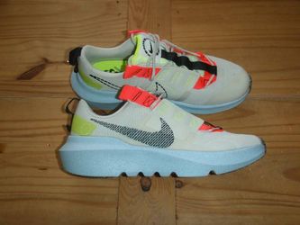 Nike Crater Impact GS - Light Bone - Size 6 Youth