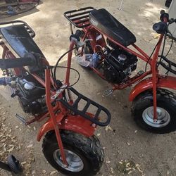 Pair of Coleman CT200U minibikes 