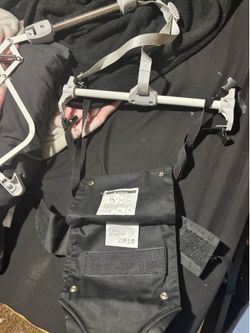 Baby door jumper