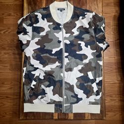 Camouflage Zip-Up Jacket