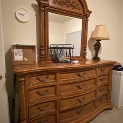 All Solid Wood Queen Bedroom Set 