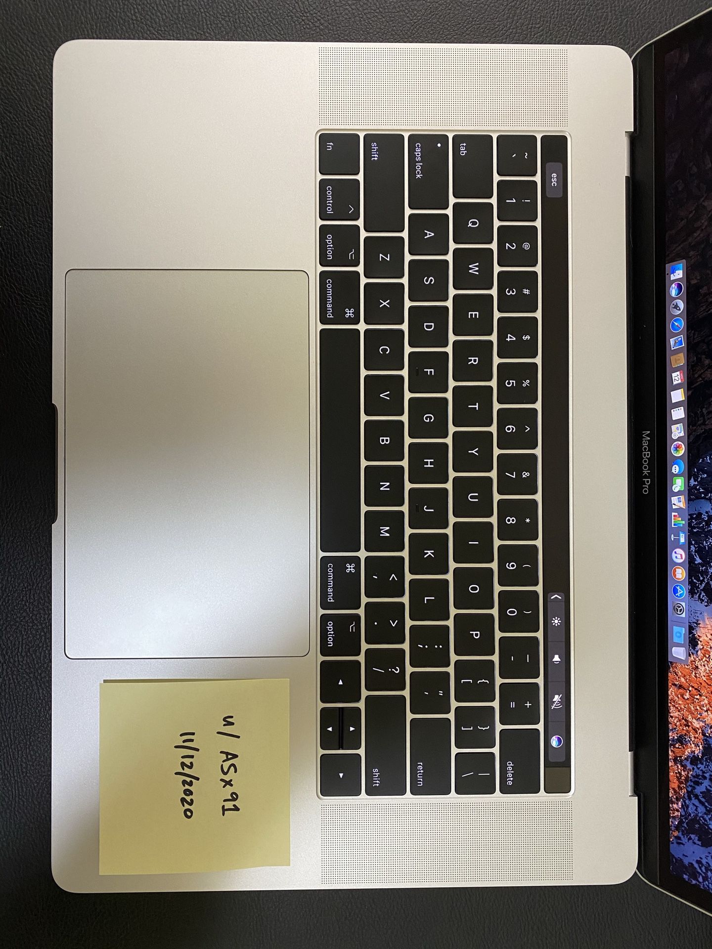 2016 MacBook Pro 15” Touch Bar 2.6GHz, i7, 16GB RAM, Excellent Condition