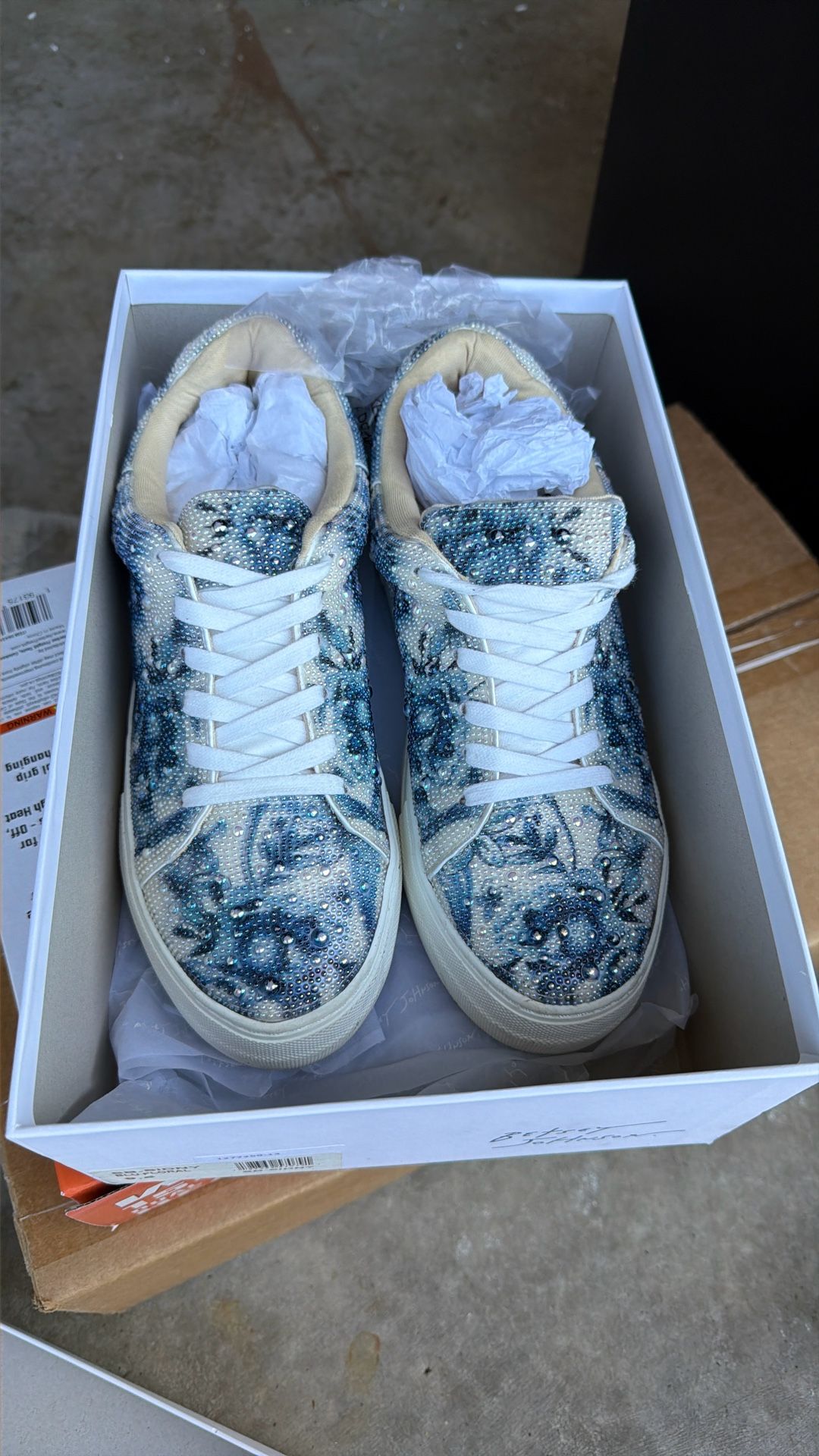 Betsey Johnson Sidny Blue Floral