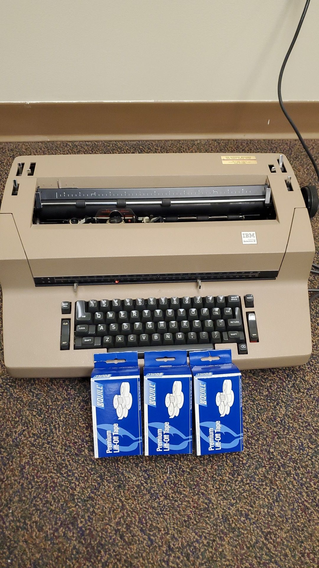 IBM selectric II correcting typewriter