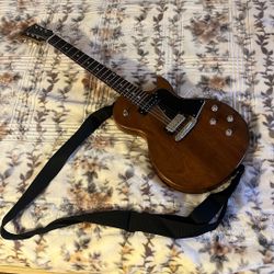 Gibson LP Special Tribute Walnut
