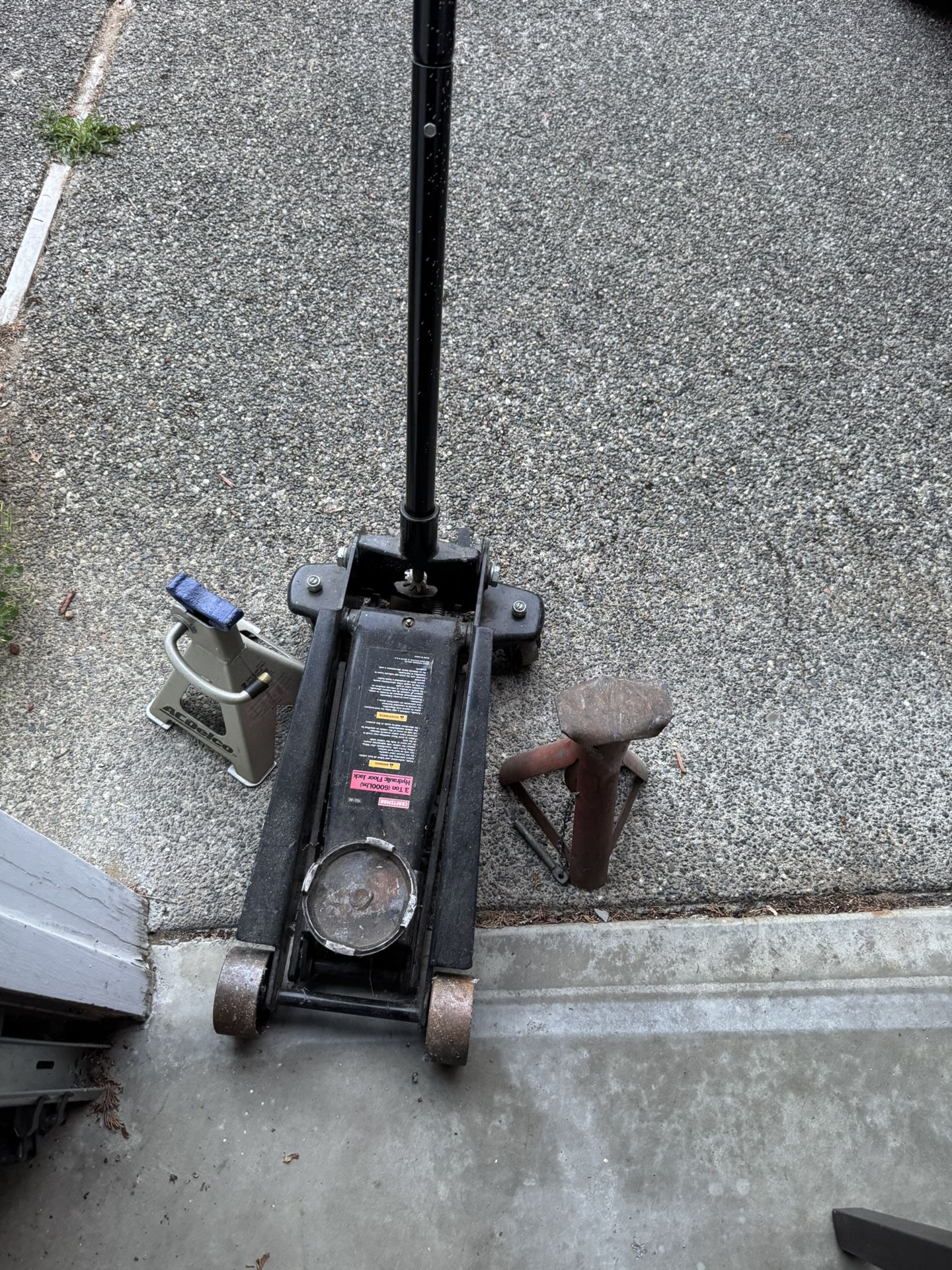3 ton floor jack