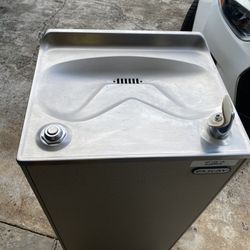 Ice Cold Water fountain