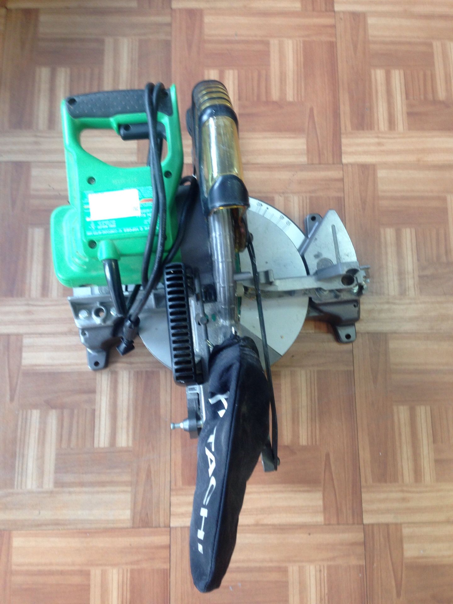 Hitachi 10" compound miter saw.