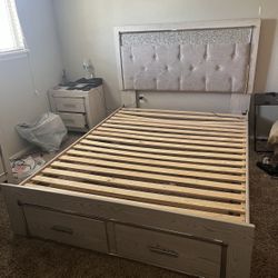 Bedroom set ! 
