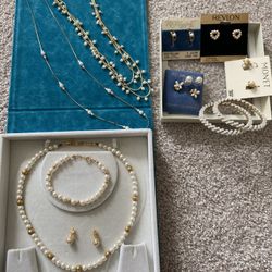 New Pearl Jewelry 