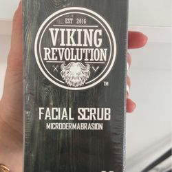 Facial Scrub For Men