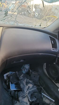 21 Infiniti Q50 Passenger,dash Bag