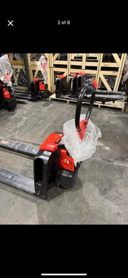 New electric pallet jack