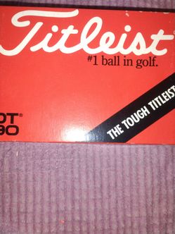 New Titleist DT 90 Golf Balls – Vintage