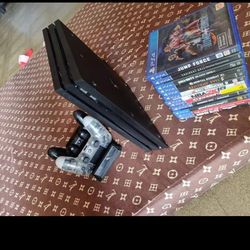PS4 Pro 