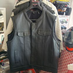 Motorcycle club leather vest brand new . XXL