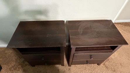 Dark Brown Wood Nightstands – Set of 2