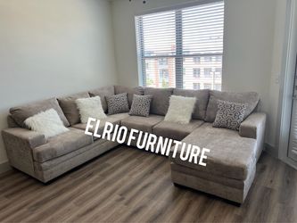 Living room sectional