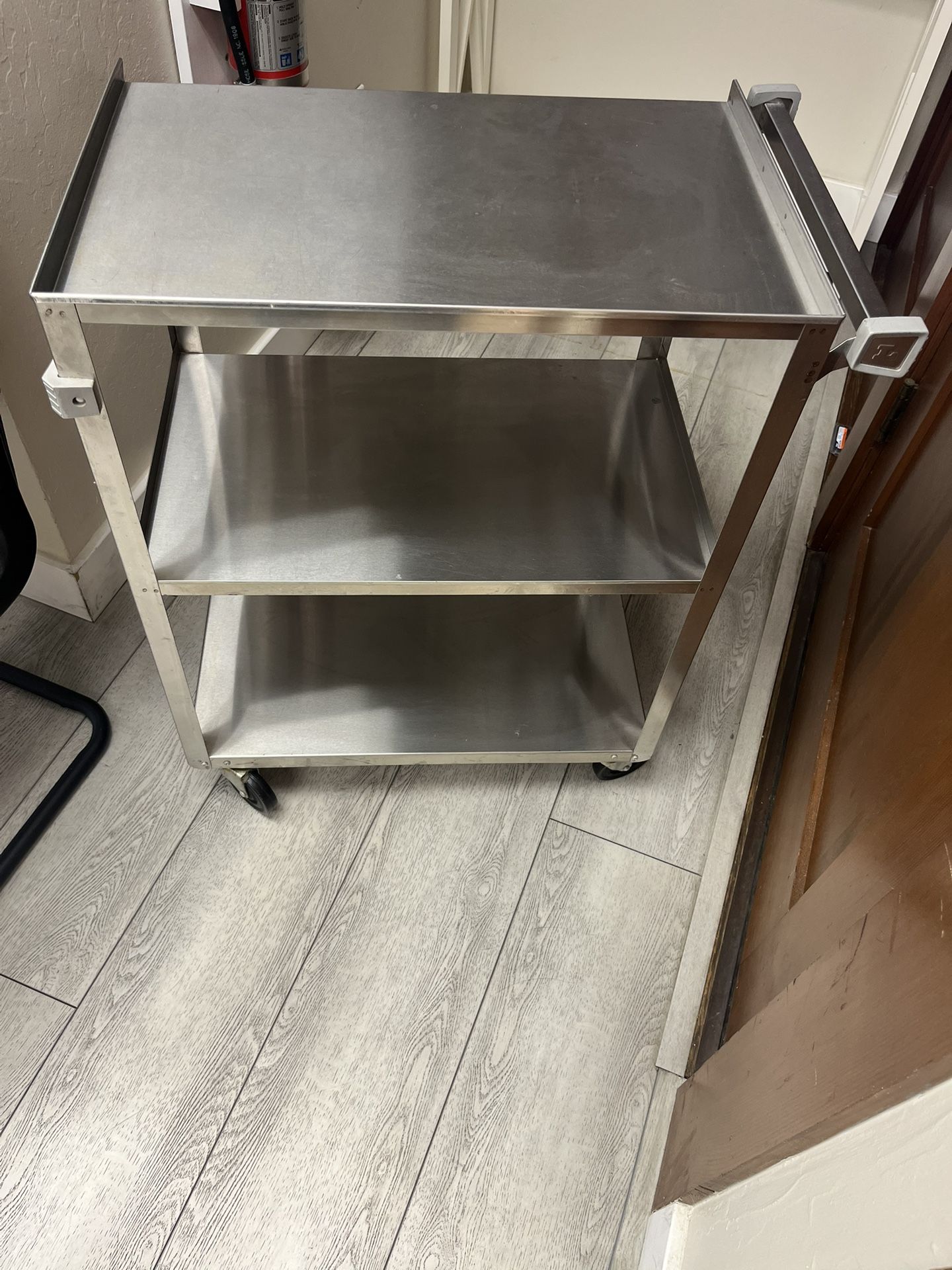 Metal Stand 
