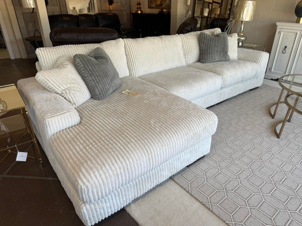 $10 Down Finance Cloud Sectional Sofa Sleeper Bedroom Set Queen Bed King Bed Mattres Dining Table 