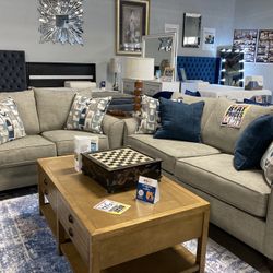 beautiful sofa loveseat 💙🧸 $1,299