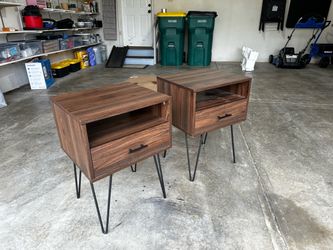 Pair of Nightstands with Hairpin Legs