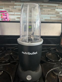 NutriBullet Personal Blender – Excellent Working Condition
