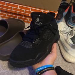 Jordan 4 Black Cat 