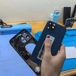 CHEAPEST CELL PHONE REPAIRS // TAMPA & SURROUNDING AREAS