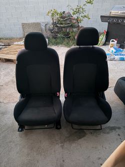 2008 Mitsubishi Lancer GTS Driver & Passenger Seats