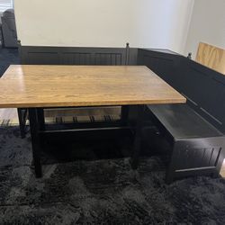 Breakfast Nook And Table
