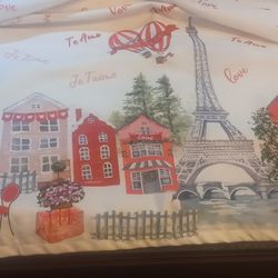 Valentines Paris Theme Table  Cover 
