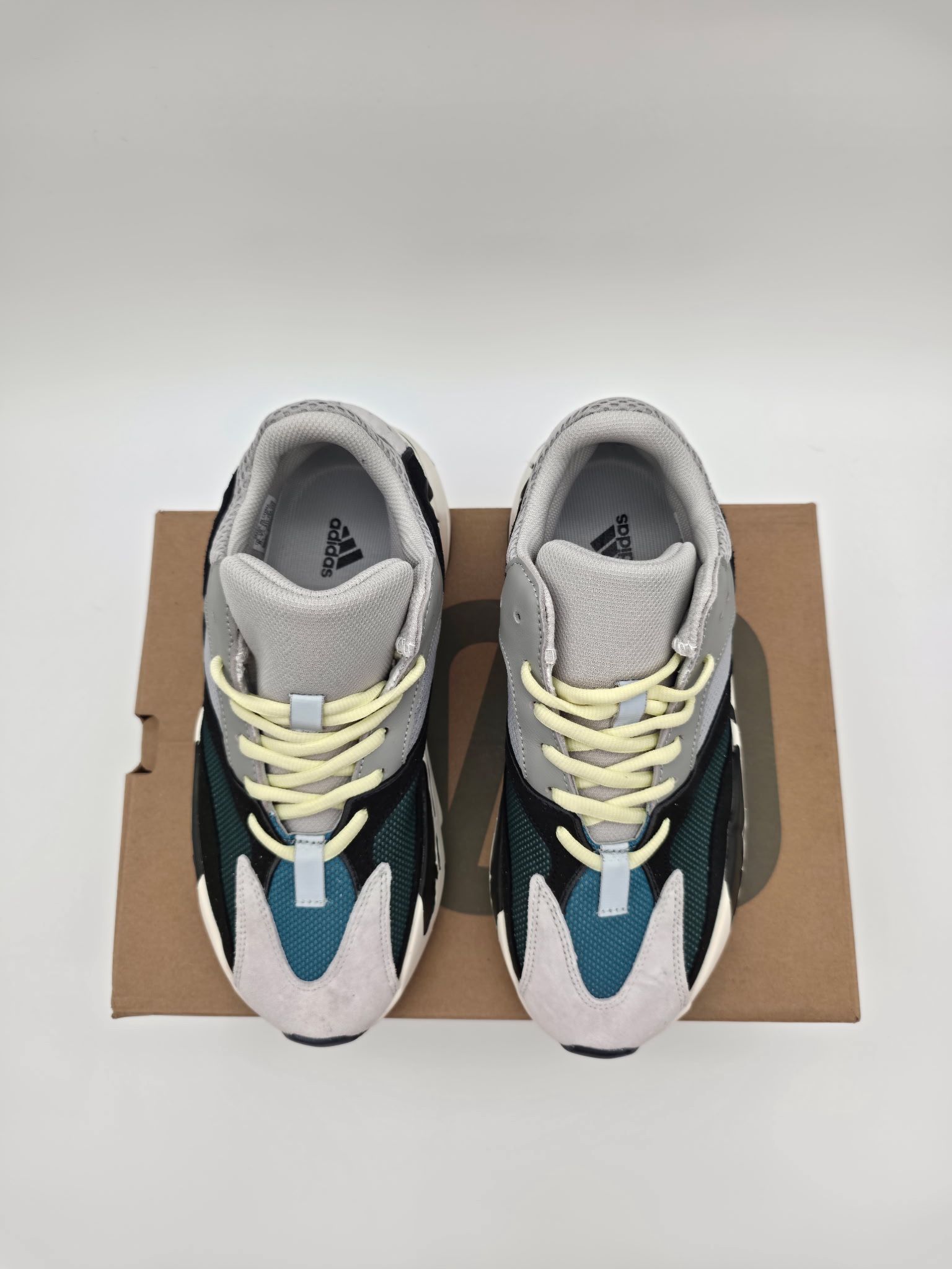 Yeezy Boost 700