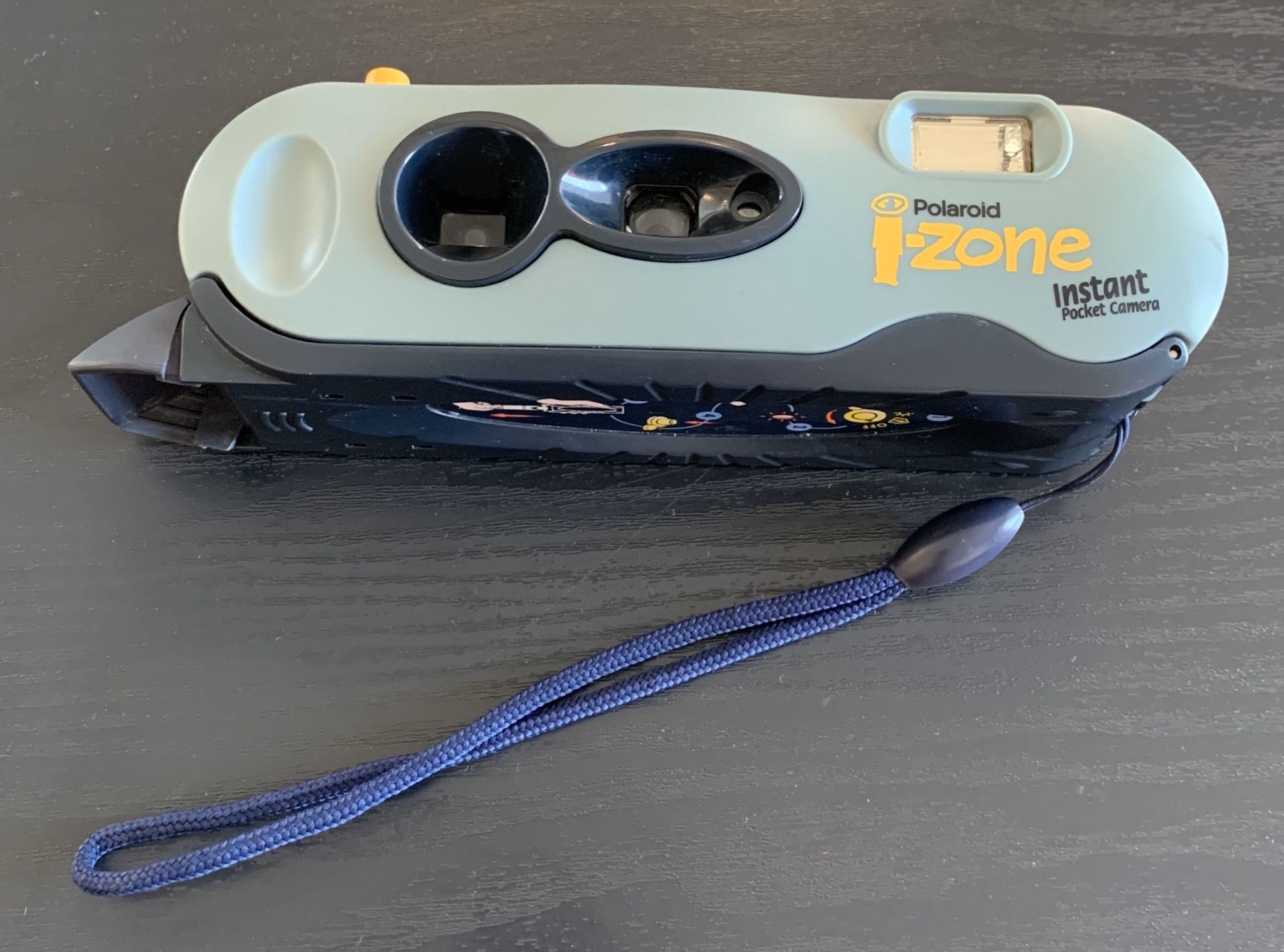 1990s Vintage Polaroid iZone Instant Film Camera