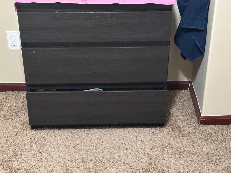 3 Drawer Dresser