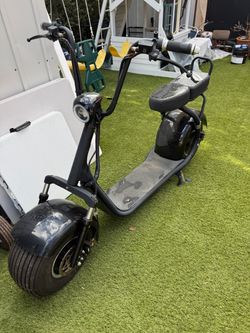 FAT TIRE Scooter 1600w motor 72V battery