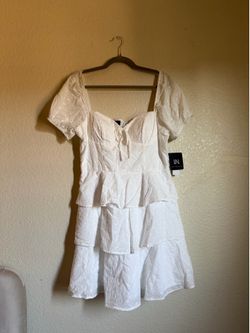 White dress size L