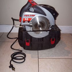 SKIL SAW Circular Saw w/ Laser Guide
