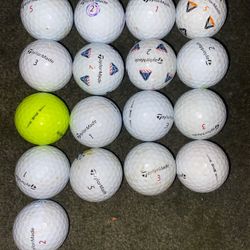 17 Taylormade Tp5/x Golf Balls 
