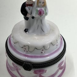 Wedding Bride and Groom Porcelain Trinket Box White Pink Made In China Vintage